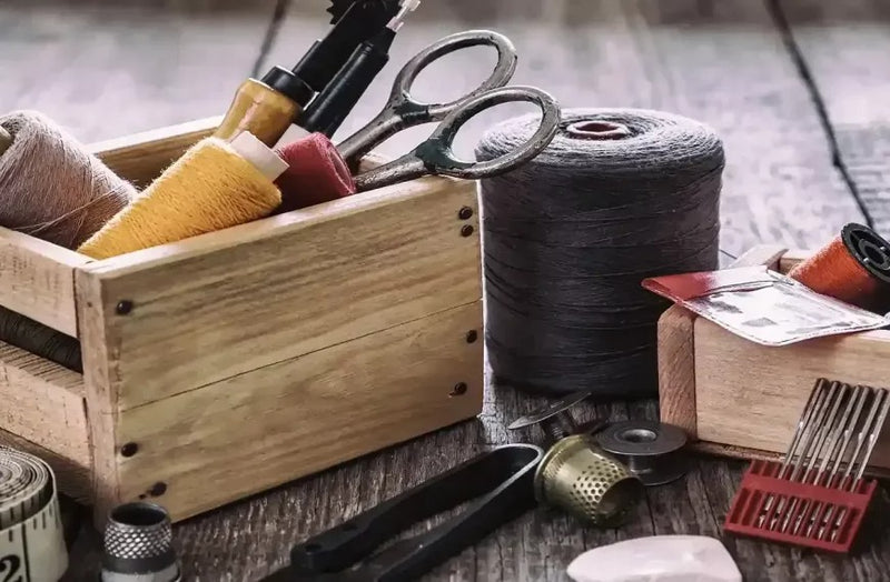 Hand Sewing Tools for Beginners: 13 Common Sewing Tools and Their Uses