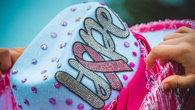 How to Remove Glued Rhinestones from Fabric: 6 Easy Ways to Remove Rhinestones